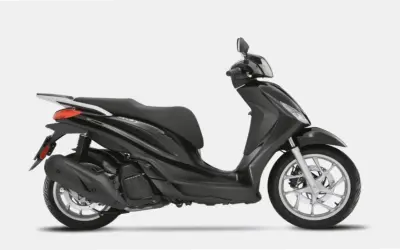 Khám Phá Piaggio Medley: Scooter Đẳng Cấp Cho Thế Hệ Trẻ