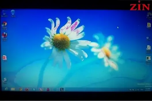 Tại sao màn hình laptop bị mờ? Nguyên nhân phổ biến và cách sửa nhanh