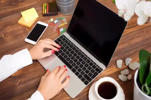 Tại Sao Laptop Bật Không Lên? 5 Lý Do Thường Gặp Và Cách Sửa