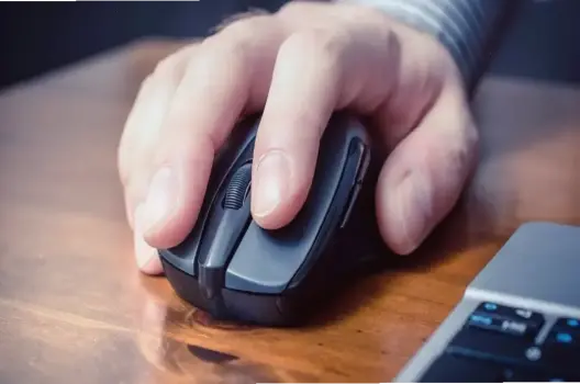 Hướng Dẫn Kết Nối Chuột Không Dây Với Laptop Dễ Dàng, Nhanh Chóng