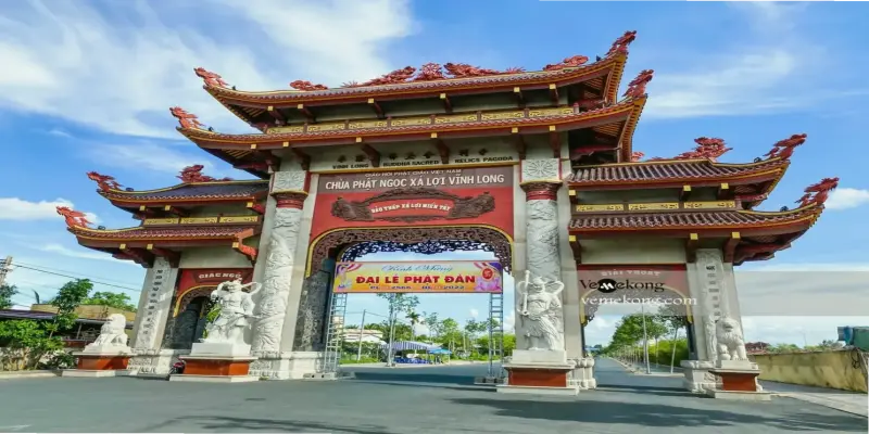 Khám Phá Bộ Ảnh Chùa Phật Ngọc Đầy Ấn Tượng Và Tâm Linh