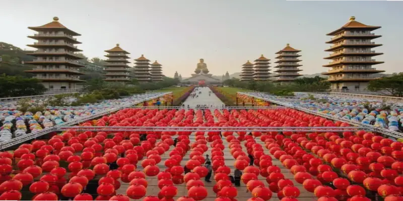 Khám Phá Bộ Sưu Tập Ảnh Chùa Phật Giáo Đài Loan Đầy Mê Hoặc