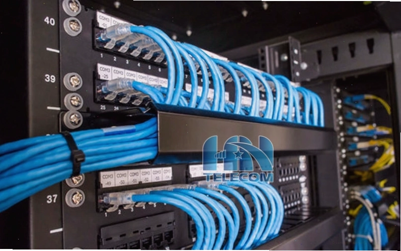 Bảng cắm dây cáp mạng Patch Panel trong tủ rack