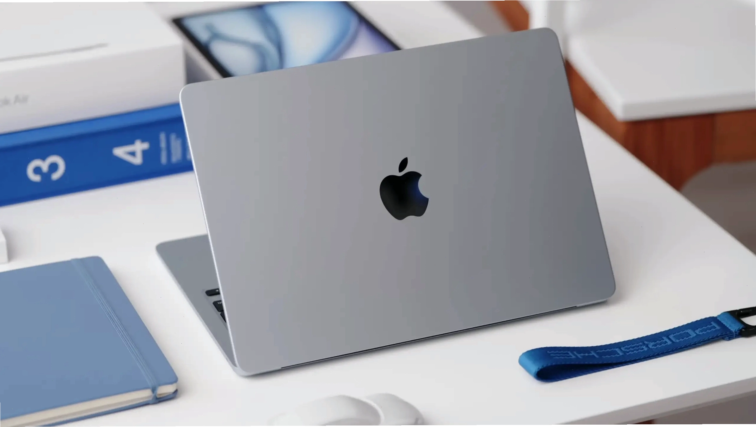 Bảng so sánh kích thước và thiết kế của MacBook Air M4