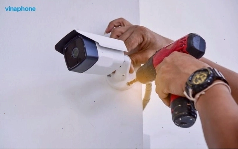 Camera wifi cần nguồn điện nhưng không cần dây tín hiệu mạng