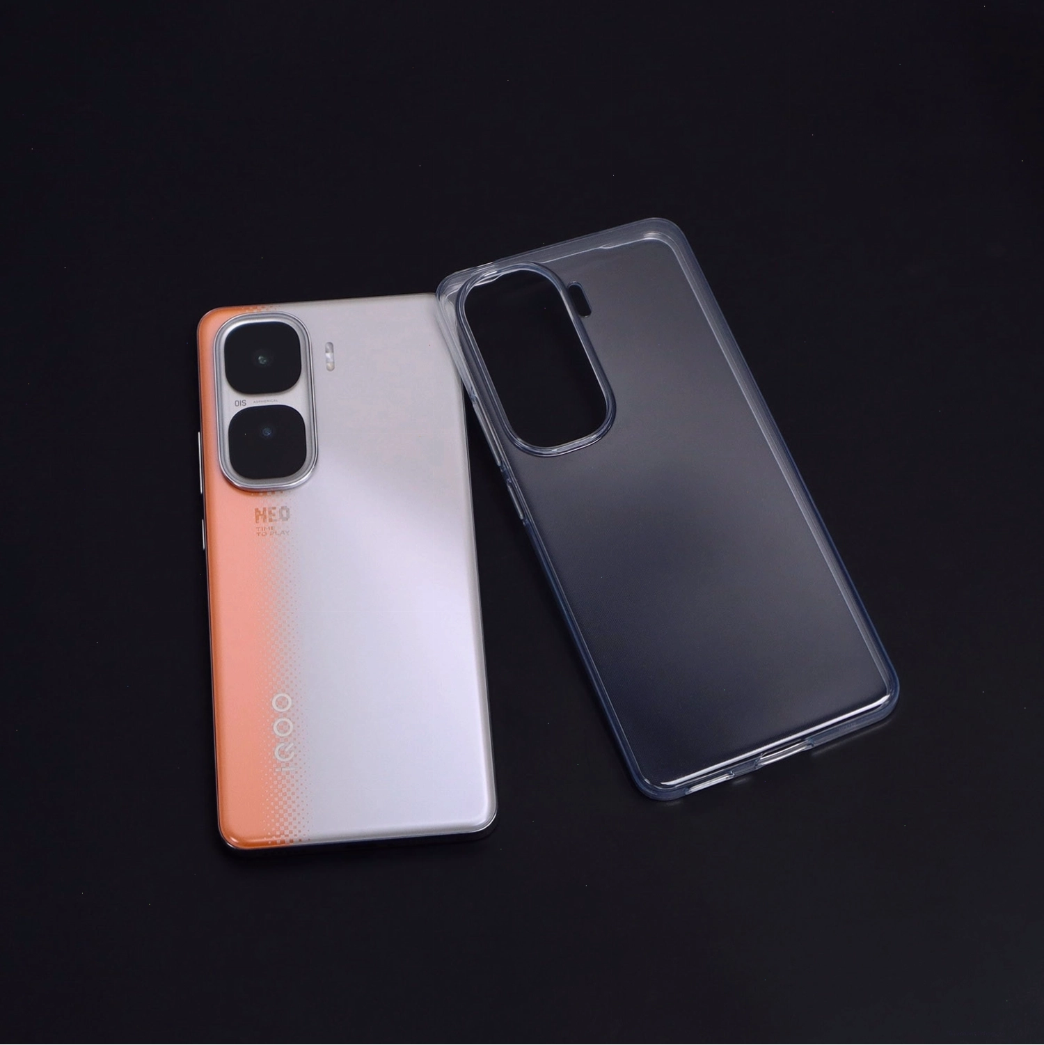 Cận cảnh chi tiết loa thoại trên Vivo iQOO Neo 10
