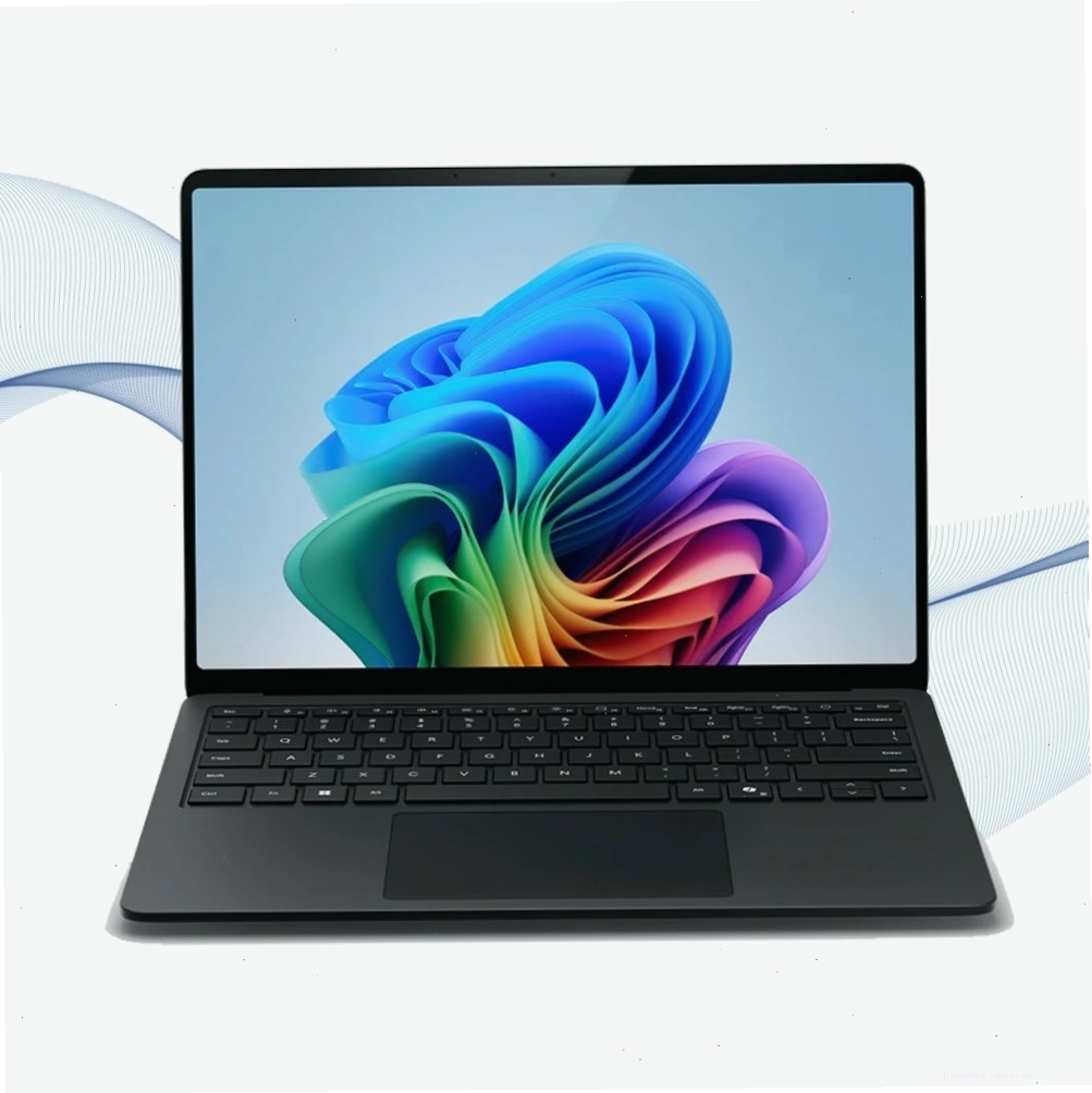 Cận cảnh màn hình tràn viền của Surface Laptop 7