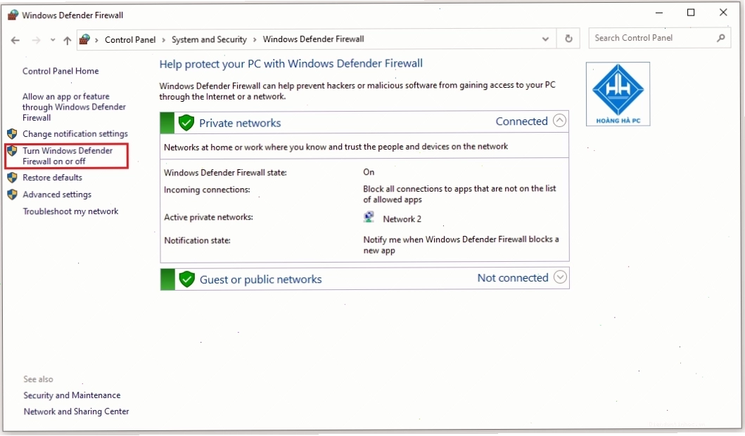 Chọn tùy chọn Turn Windows Defender Firewall on or off