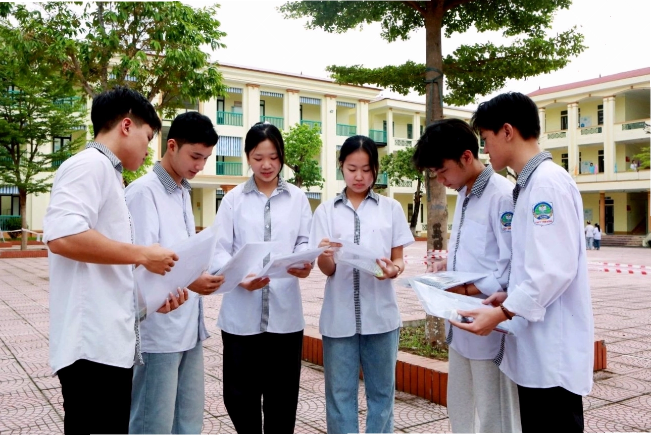 Đáp án chính thức môn Vật Lý thi tốt nghiệp THPT năm 2026 của Bộ GD-ĐT