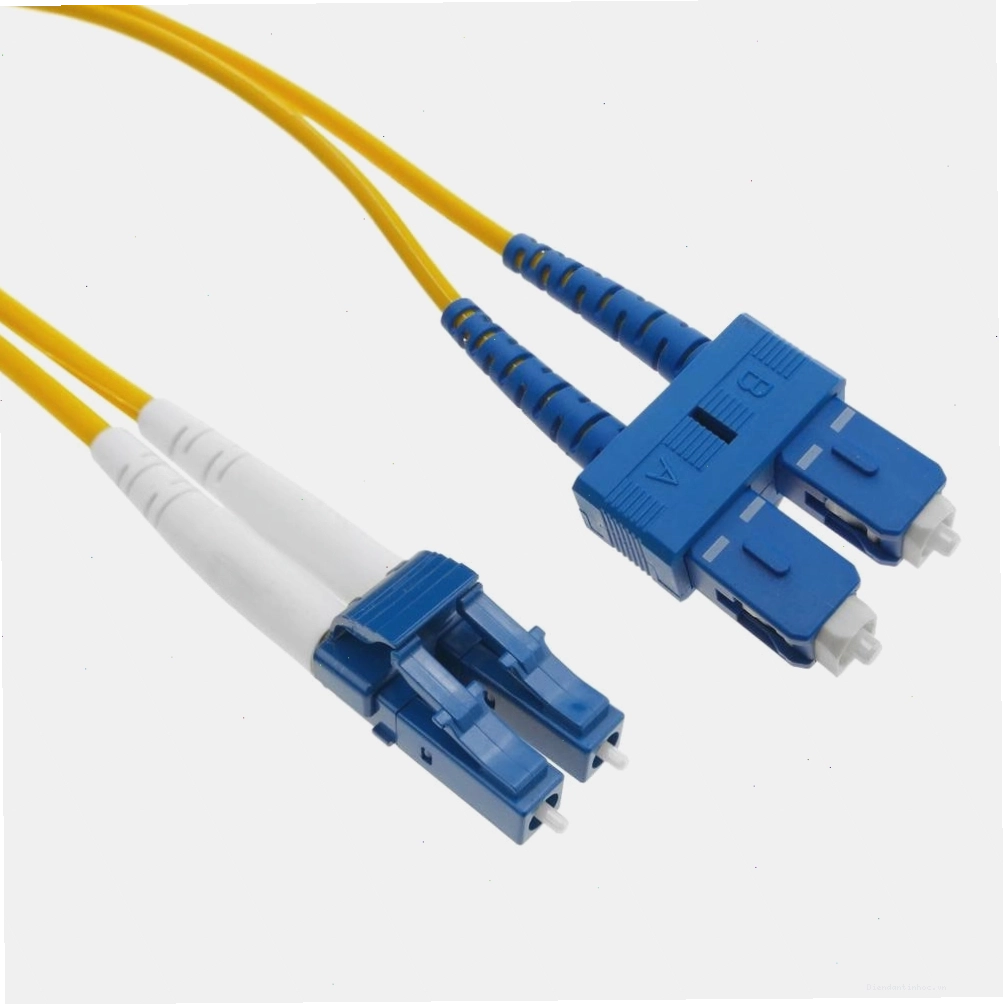 Dây nhảy quang Singlemode SC/UPC - LC/UPC Duplex