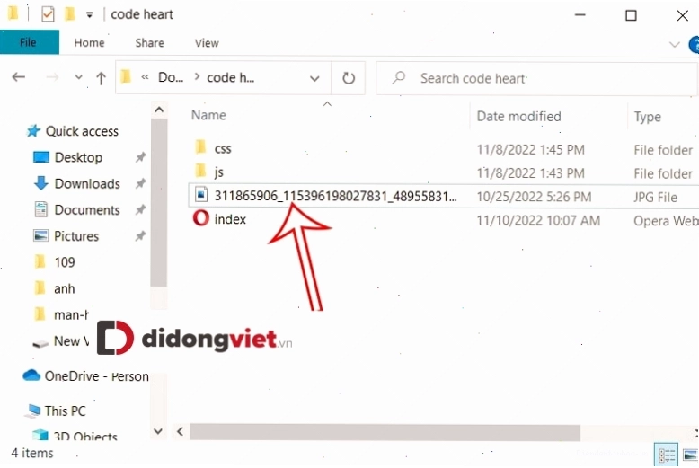 Di chuyển tệp ảnh vào thư mục chứa code trái tim