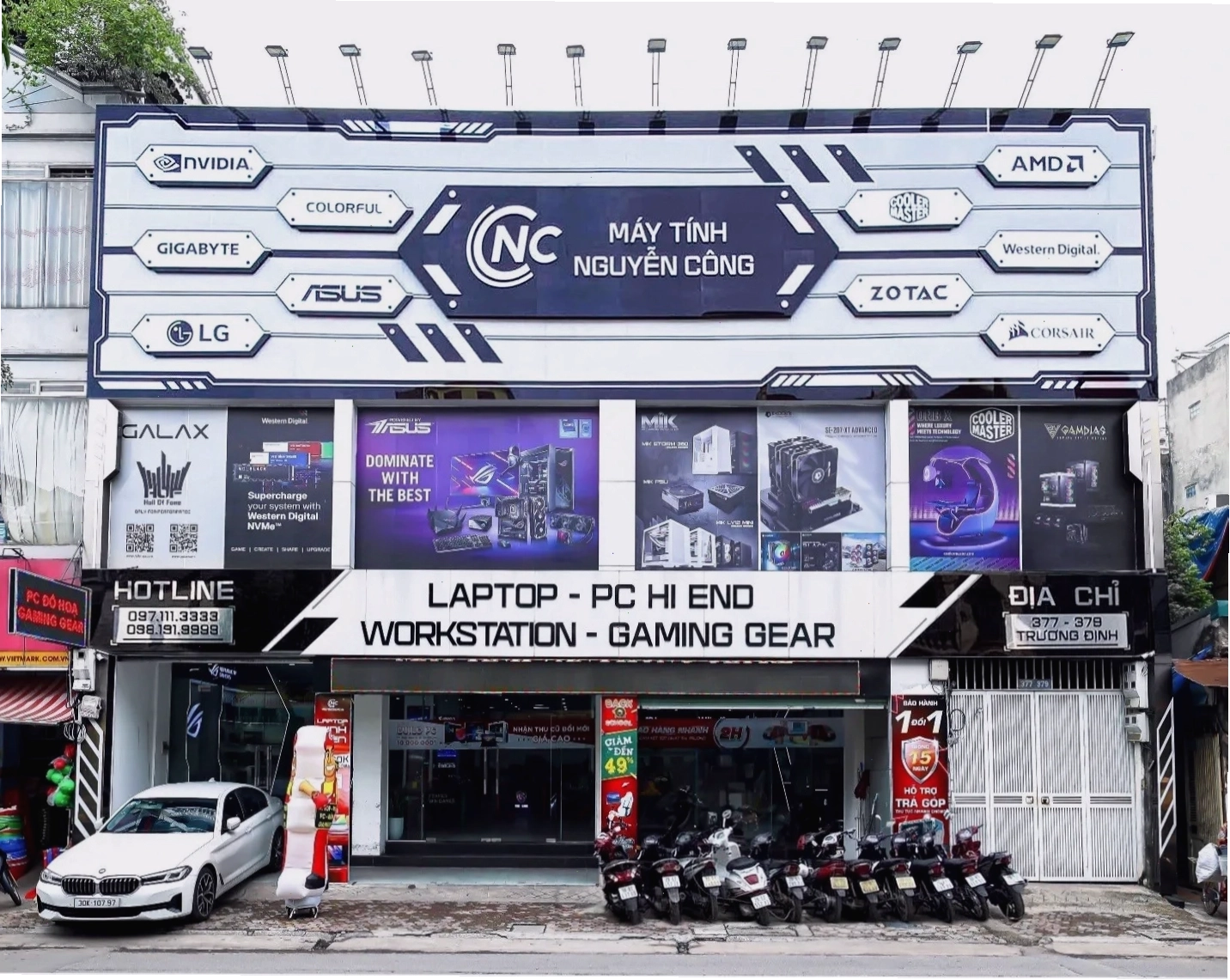 Đội ngũ kỹ thuật viên chuyên nghiệp tại Nguyễn Công PC