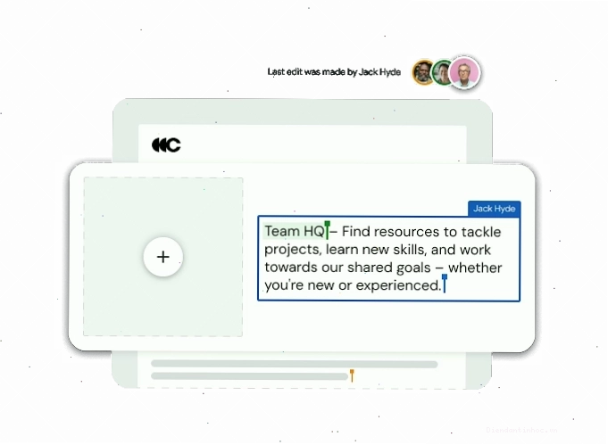 Hai người đang cộng tác chỉnh sửa trang web Google Sites cùng lúc