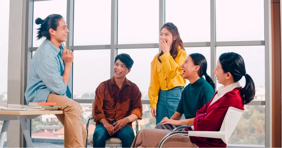 Hình ảnh minh họa về văn hóa doanh nghiệp với môi trường làm việc năng động