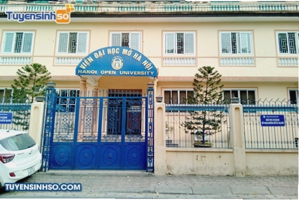 Hình ảnh sinh viên tại Đại học Mở Hà Nội