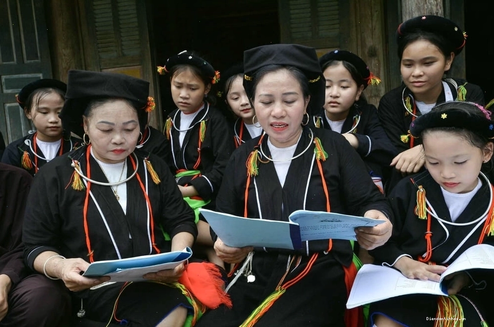 Lắng nghe giai điệu Soọng cô của người Sán Dìu