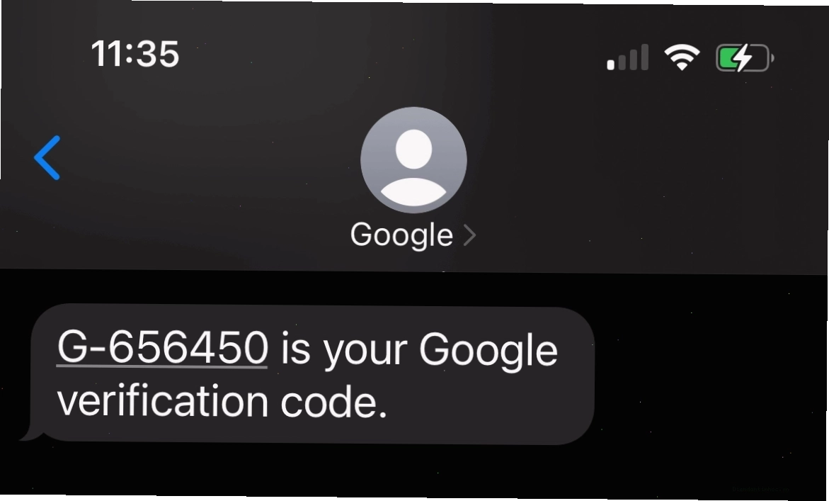 Mã xác thực hai yếu tố được gửi qua tin nhắn SMS