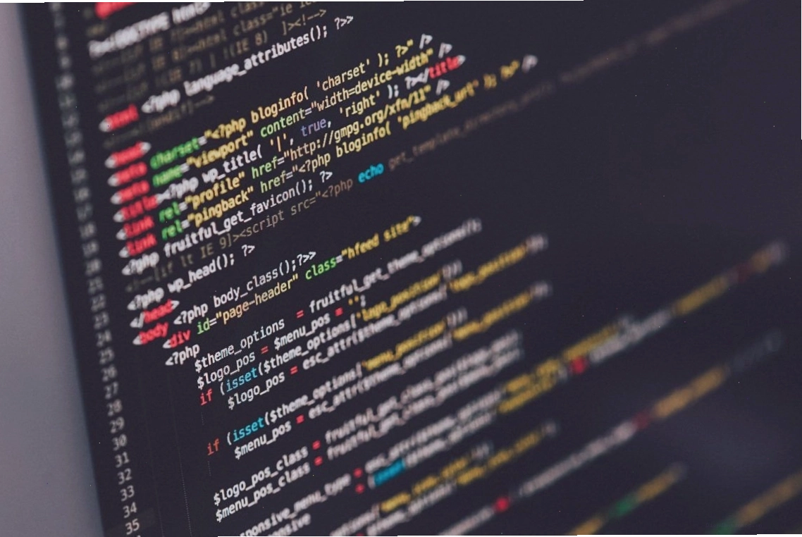 Minh họa cấu trúc và đặc điểm của file JSON