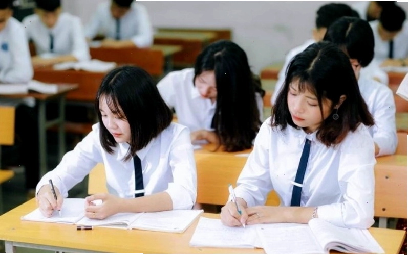 Minh họa ý nghĩa của đơn xin nghỉ học đối với học sinh và nhà trường
