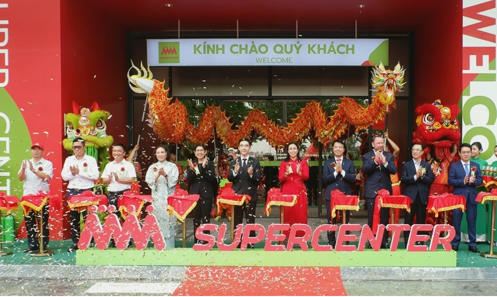 Nghi thức cắt băng khai trương Trung tâm Thương mại MM Supercenter Đà Nẵng