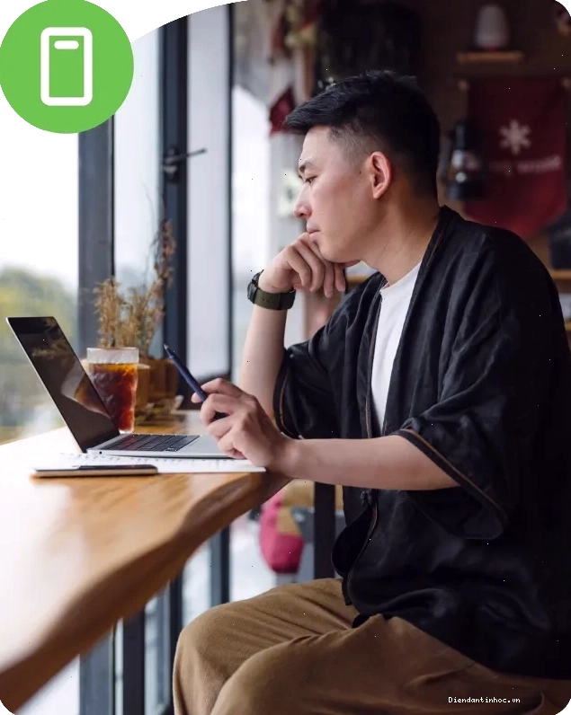 Người dùng xác thực đăng nhập bằng Duo Mobile trên máy tính