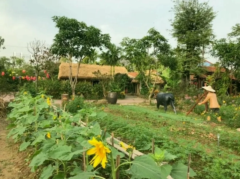 Nhà hàng tại Quảng Ninh Gate