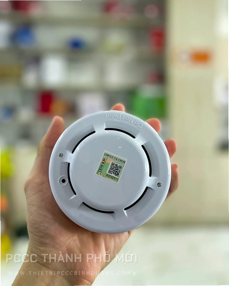 Phân biệt đầu báo nhiệt và đầu báo khói