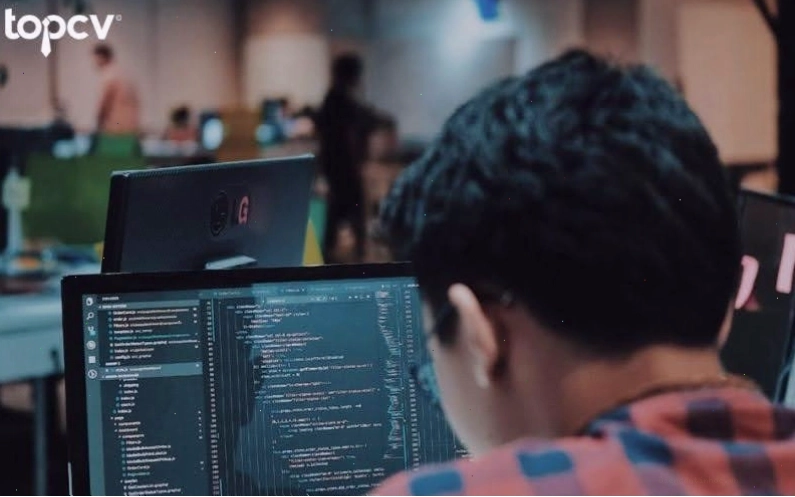 Python giúp cải thiện đáng kể hiệu suất công việc