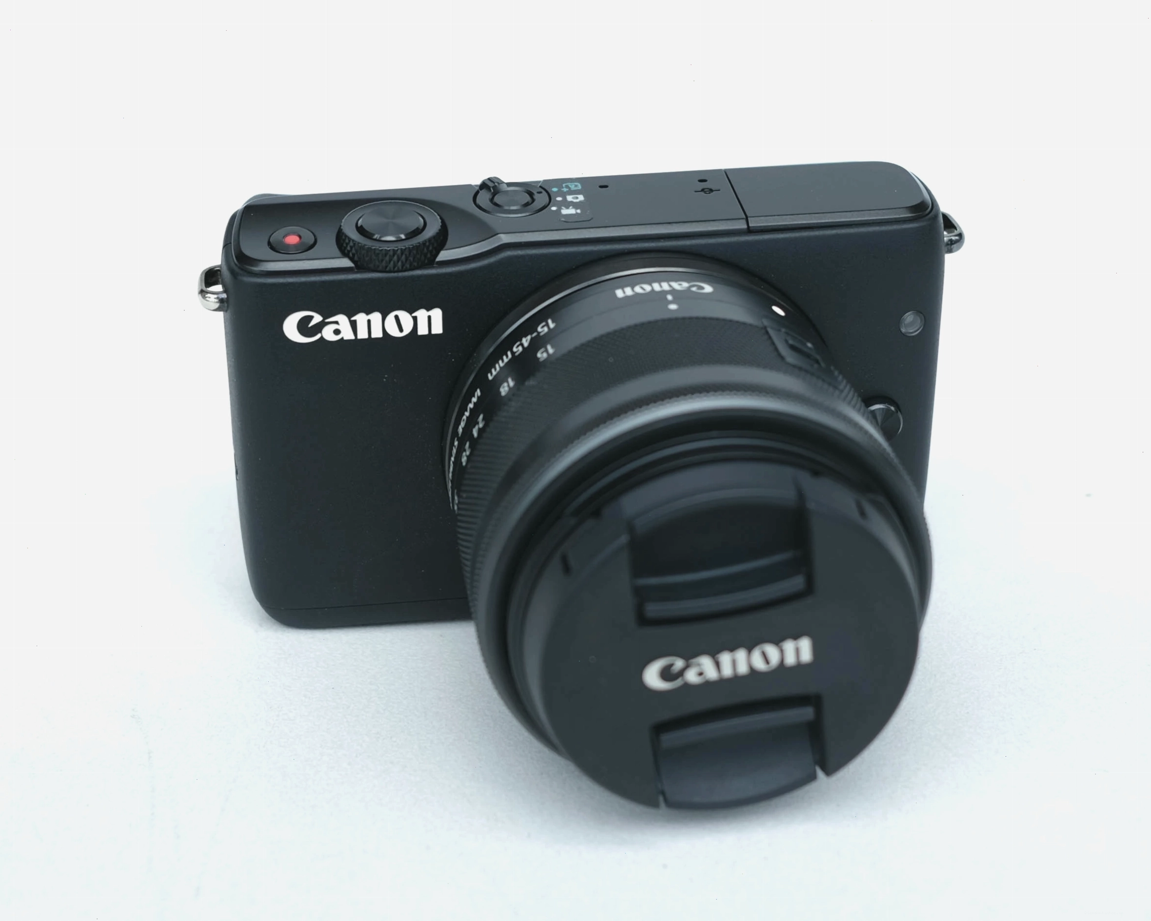 So sánh Canon EOS M10 với các máy ảnh mirrorless khác