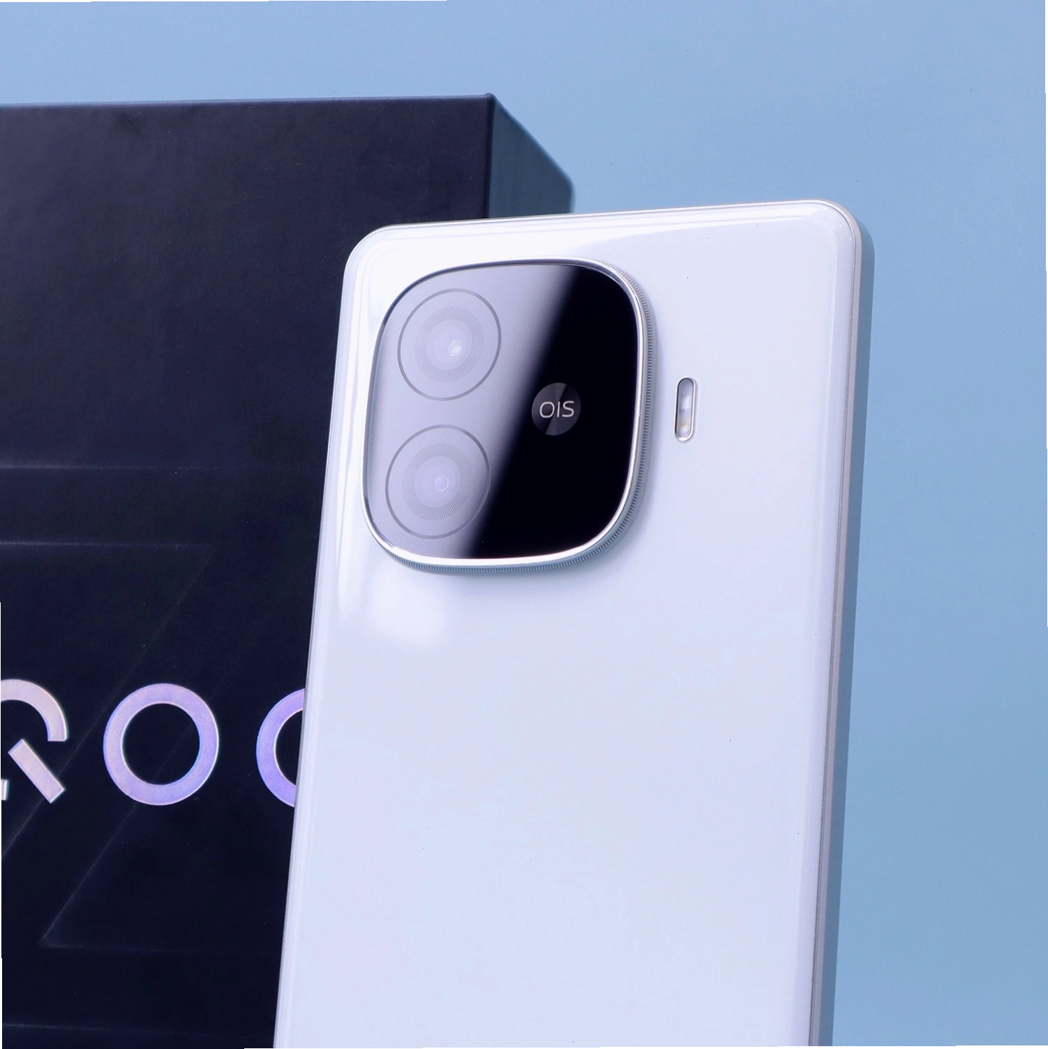 So sánh kích thước iQOO Z9 Turbo với các thiết bị khác