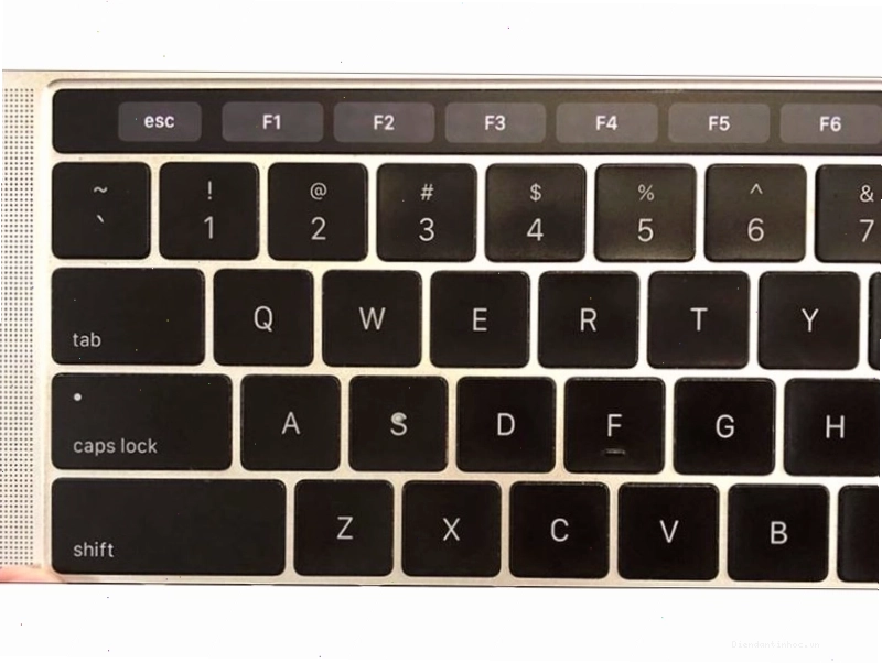 Sử dụng phím F5 trên MacBook có Touch Bar