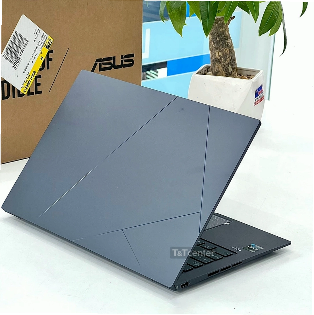 Thiết kế đột phá với diện mạo mới của Asus Zenbook 14