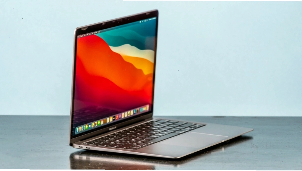 Thiết kế nhôm nguyên khối sang trọng của MacBook Air M1 2026.