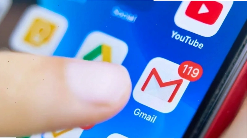 Việc gửi nhận email tiêu tốn rất ít dung lượng data