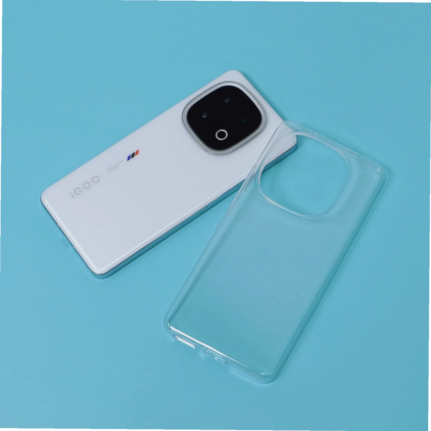 Vivo iQOO 13 phiên bản màu xanh lá độc đáo
