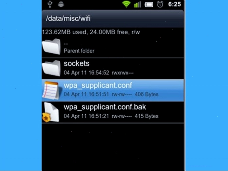 Xem file wpa_supplicant.conf để lấy mật khẩu Wifi